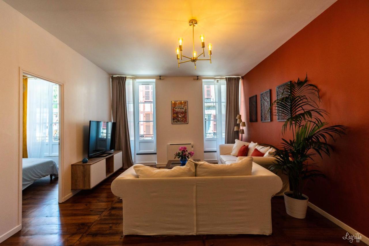 Magnifique Appartement Hypercentre Toutes Commodites Bayonne Exterior foto